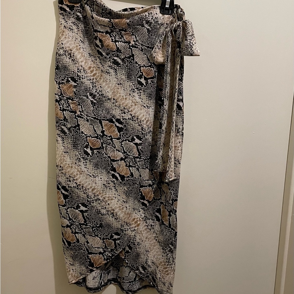 Mikey and Joey wrap skirt M